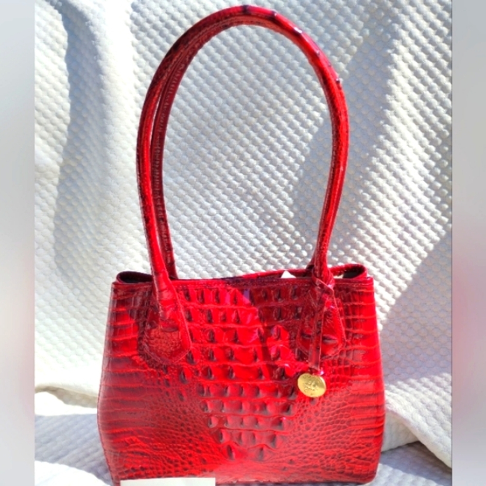 Brahmin Julian Lava